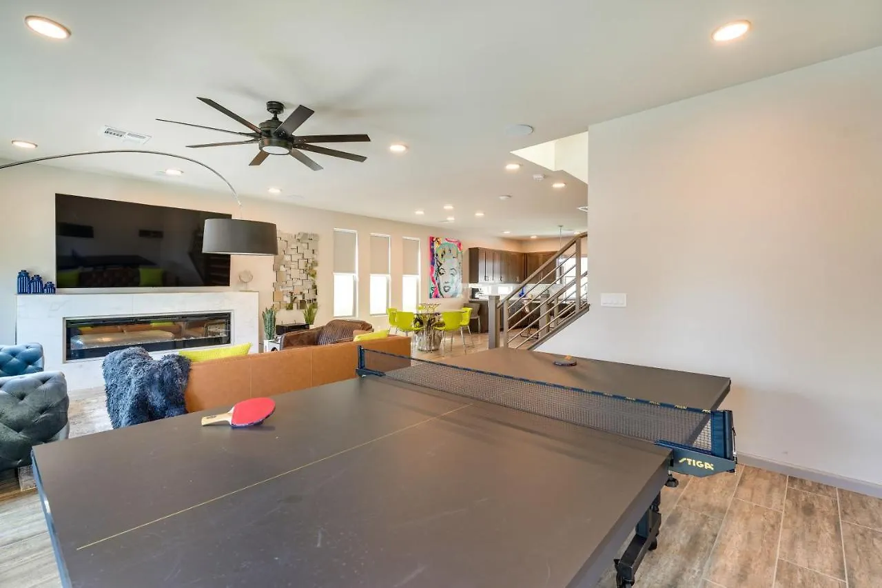 Las Vegas Home With Terrace About 10 Mi To The Strip! United States