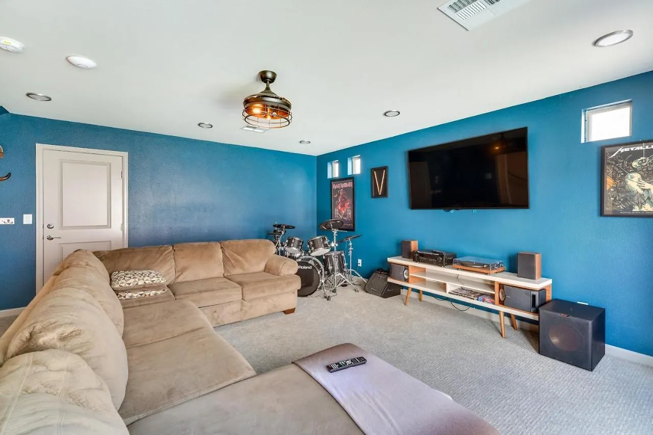 בית נופש Las Vegas Home With Terrace About 10 Mi To The Strip! ארצות הברית