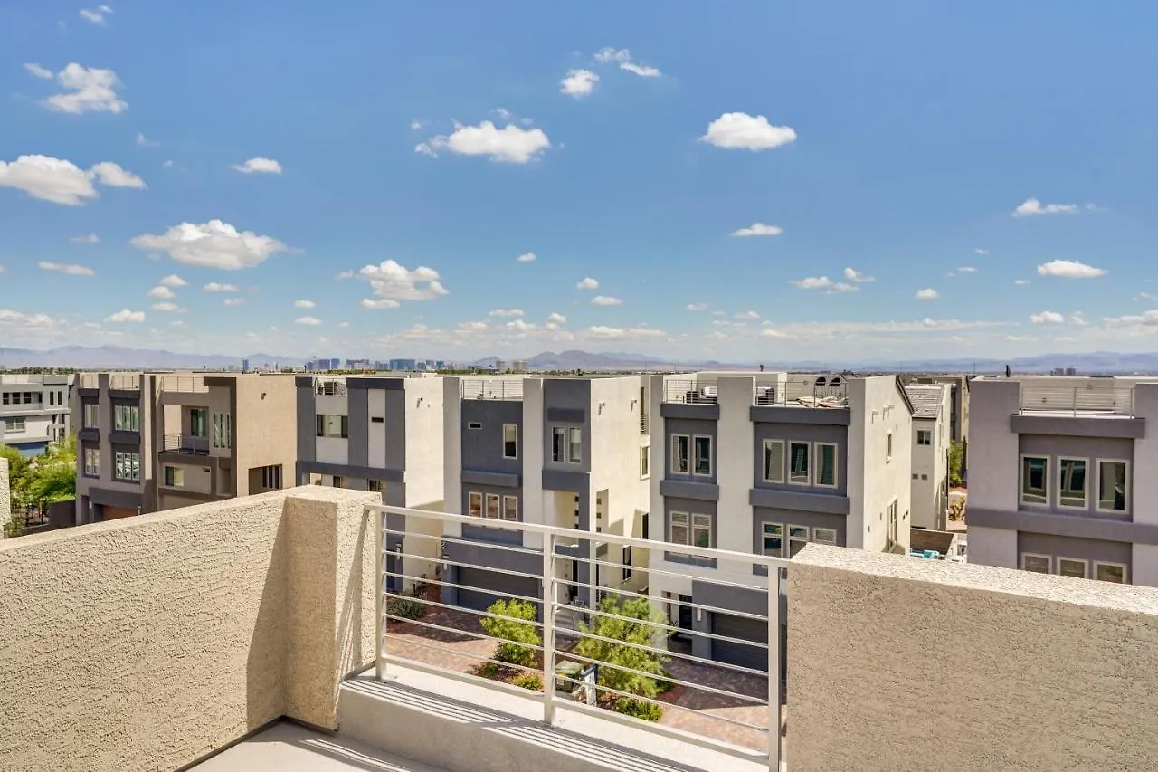 בית נופש Las Vegas Home With Terrace About 10 Mi To The Strip! ארצות הברית