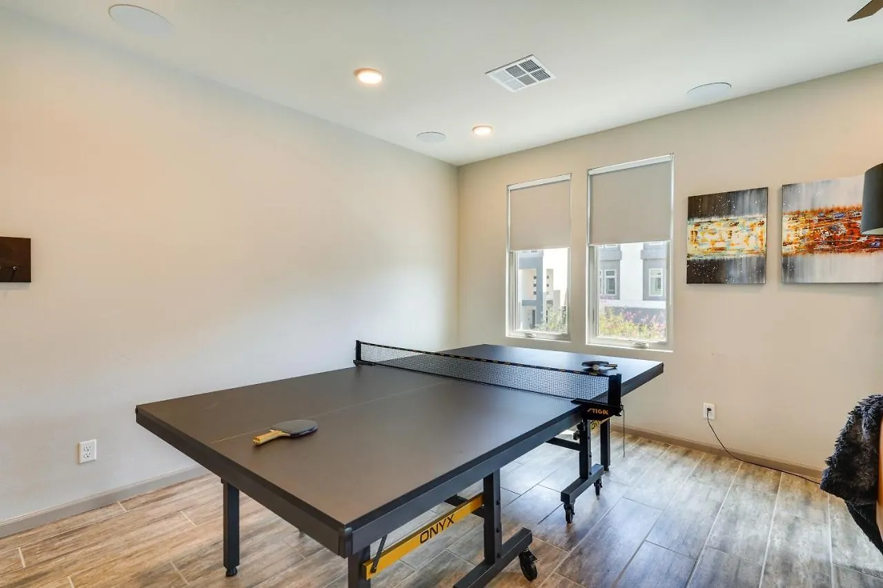 בית נופש Las Vegas Home With Terrace About 10 Mi To The Strip!